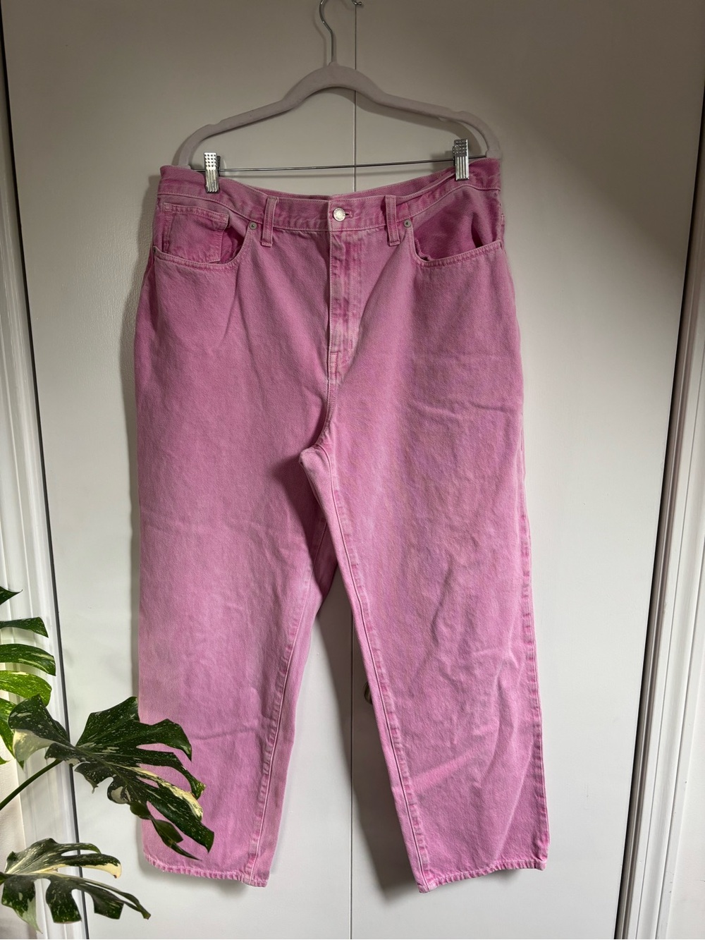 Madewell Baggy Straight Jeans: Garment-Dyed Edition Retro Pink 32
